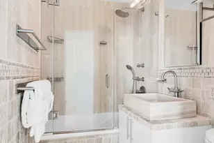 201 E 17th St, New York City, NY 10003 - Photo 5