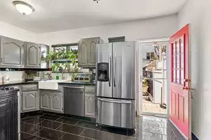 2036 W 10th St, New York City, NY 11223 - Photo 3