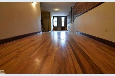 159 E 107th Street, New York City, NY 10029 - Photo 5