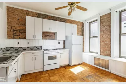 159 E 107th Street, New York City, NY 10029 - Photo 3