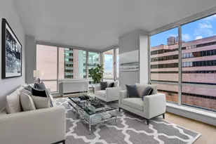 635 W 42nd St, New York City, NY 10036 - Photo 5