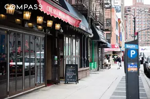 319 W 18th St, New York City, NY 10011 - Photo 11