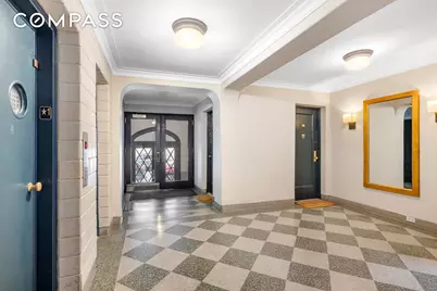 319 W 18th Street #2I, New York City, NY 10011 - Photo 9