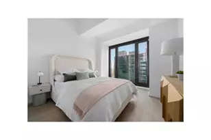 111 W 56th St, New York City, NY 10019 - Photo 9