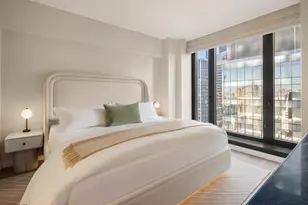 111 W 56th St, New York City, NY 10019 - Photo 5