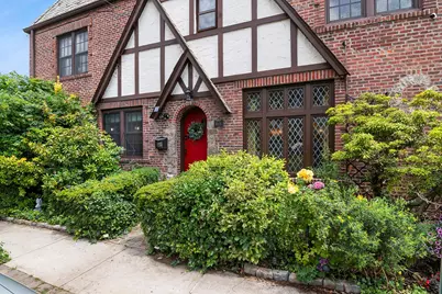 90-01 68th Avenue, New York City, NY 11375 - Photo 29