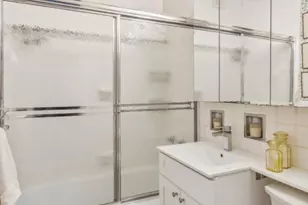 116 Central Park S, New York City, NY 10019 - Photo 5