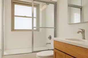 137 E 36th St, New York City, NY 10016 - Photo 5