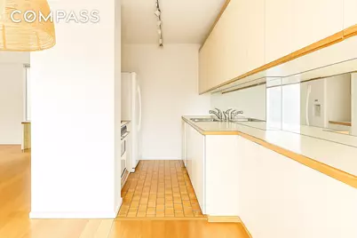 137 E 36th Street #15B, New York City, NY 10016 - Photo 3