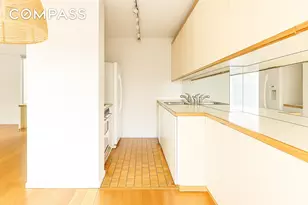 137 E 36th St, New York City, NY 10016 - Photo 3