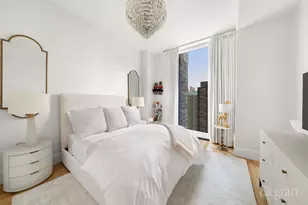 217 W 57th St, New York City, NY 10019 - Photo 9