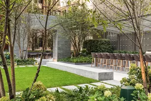 217 W 57th St, New York City, NY 10019 - Photo 19