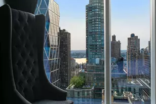 217 W 57th St, New York City, NY 10019 - Photo 7