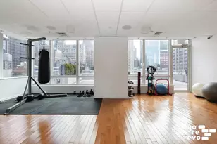 247 W 46th St, New York City, NY 10036 - Photo 11