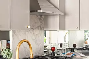 345 Warren St, New York City, NY 11201 - Photo 5