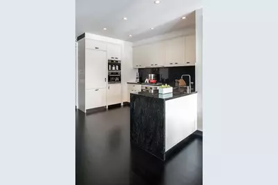 157 W 57th Street #32T, New York City, NY 10019 - Photo 3