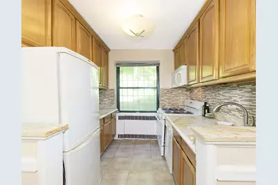 3017 Riverdale Avenue #2J, New York City, NY 10463 - Photo 3