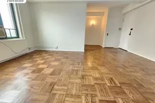 1949 McGraw Ave, New York City, NY 10462 - Photo 5