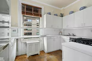 1326 Madison Ave, New York City, NY 10128 - Photo 13