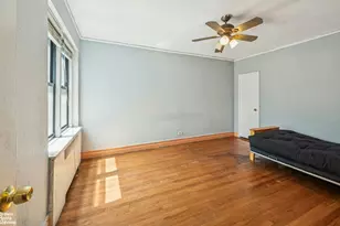 306 E Mosholu Pkwy S, New York City, NY 10458 - Photo 7