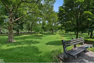 306 E Mosholu Parkway S #3D, New York City, NY 10458 - Photo 13