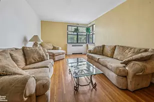 306 E Mosholu Pkwy S, New York City, NY 10458 - Photo 1