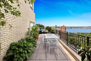 411 West End Ave, New York, NY 10024 - Photo 35