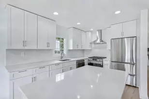 4330 Manhattan Ave, Brooklyn, NY 11224 - Photo 21