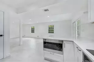 4330 Manhattan Ave, Brooklyn, NY 11224 - Photo 9