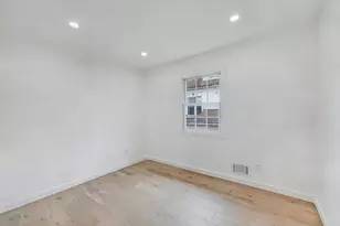 4330 Manhattan Ave, Brooklyn, NY 11224 - Photo 25