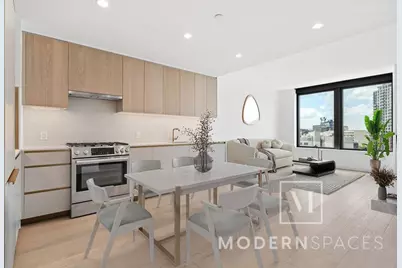 3 Court Square #910, New York City, NY 11101 - Photo 3