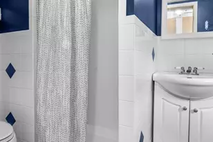 324 76th St, New York City, NY 11209 - Photo 11