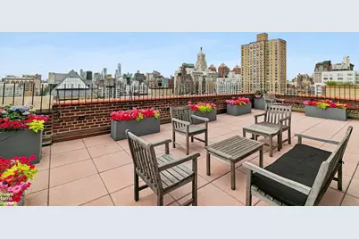 242 E 19th Street #7E, New York City, NY 10003 - Photo 13