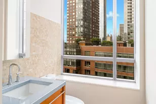 2 River Ter., New York City, NY 10282 - Photo 11