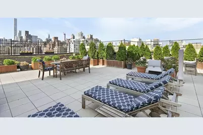 136 E 76th Street #3D, New York City, NY 10021 - Photo 9