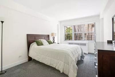 136 E 76th Street #3D, New York City, NY 10021 - Photo 11