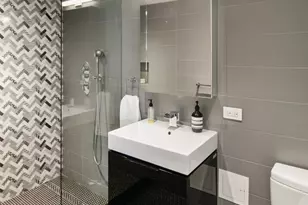 69 W 9th St, New York City, NY 10011 - Photo 11