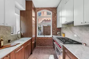 232 Adelphi St, New York City, NY 11205 - Photo 7