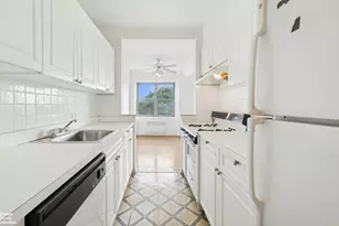 3515 Henry Hudson Pkwy, New York City, NY 10463 - Photo 9