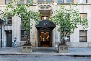 40 E 61st St, New York City, NY 10065 - Photo 17