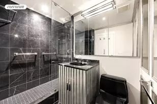 40 E 61st St, New York City, NY 10065 - Photo 9