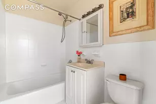 310 Lenox Rd, New York City, NY 11226 - Photo 5