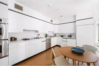 155 E 69th Street, New York City, NY 10021 - Photo 7