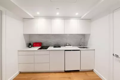 160 Central Park S #1120, New York City, NY 10019 - Photo 5