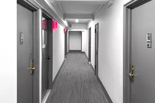 225 E 46th St, New York City, NY 10017 - Photo 13