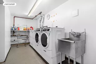 213 Eastern Pkwy, New York City, NY 11238 - Photo 7