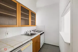 415 E 80th St, New York City, NY 10075 - Photo 3