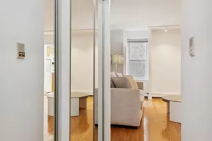 131 E 39th St, New York City, NY 10016 - Photo 5