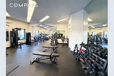 2540 Shore Boulevard #4S, New York City, NY 11102 - Photo 25