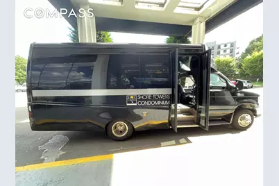 2540 Shore Boulevard #4S, New York City, NY 11102 - Photo 29